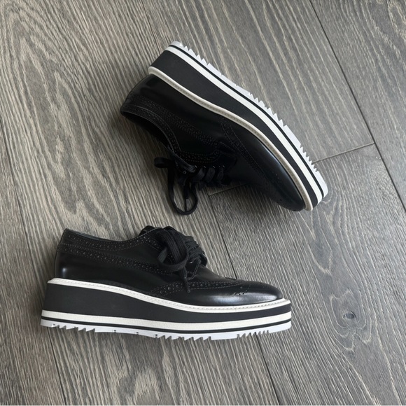 Prada Shoes - Prada Brogue Patent Leather Wingtip Platform Derby Shoes in Black Size 35